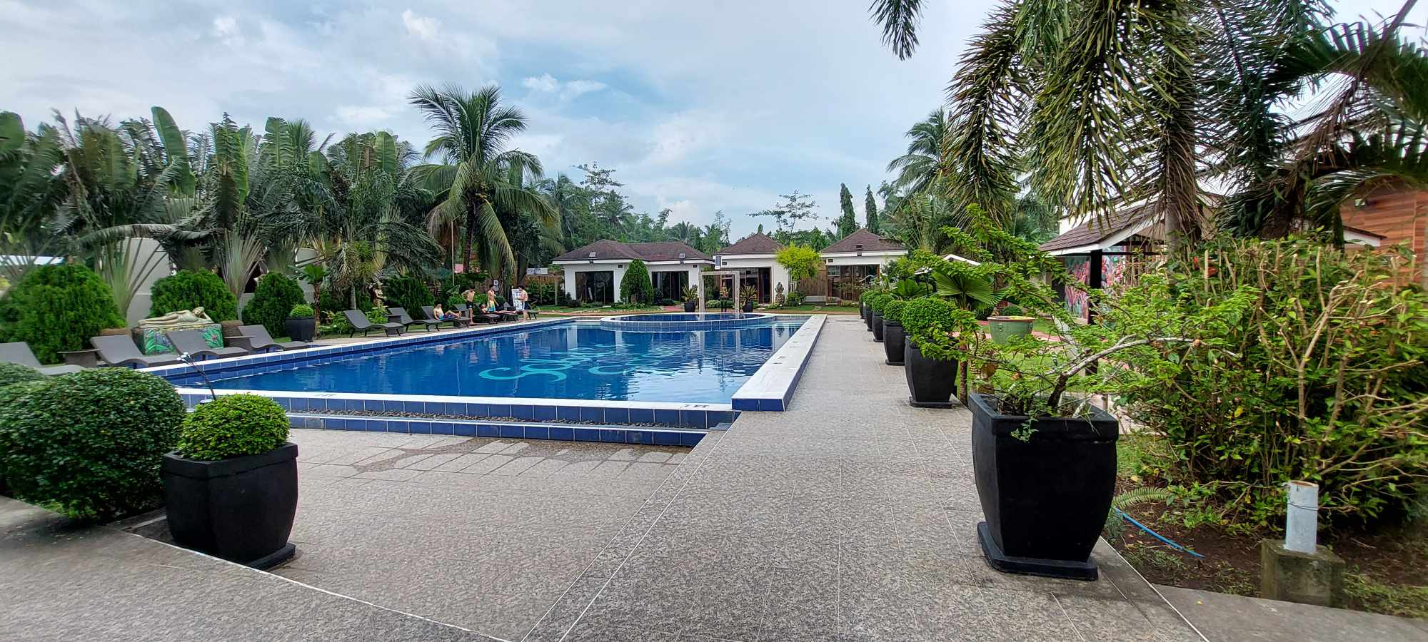 The gardens at Sabel's